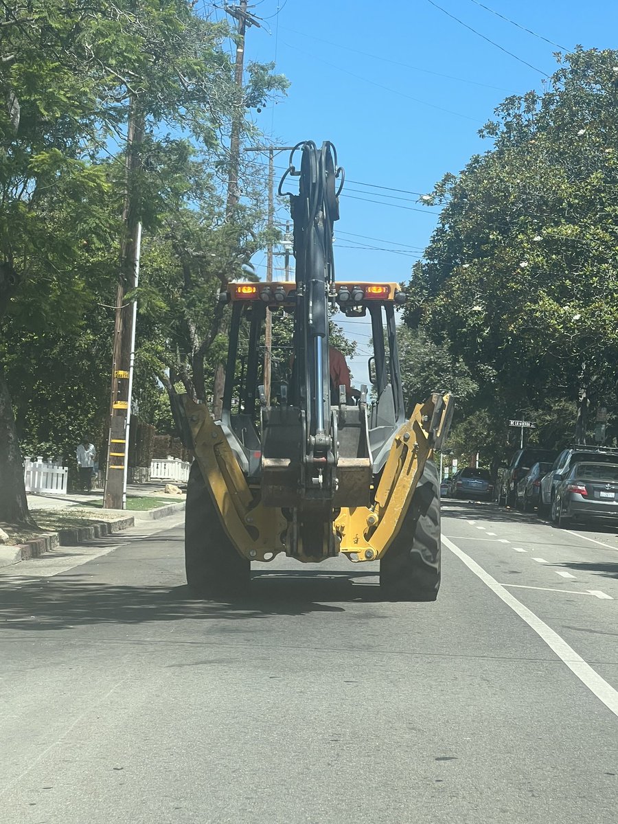 Hailey Lennon tweet media