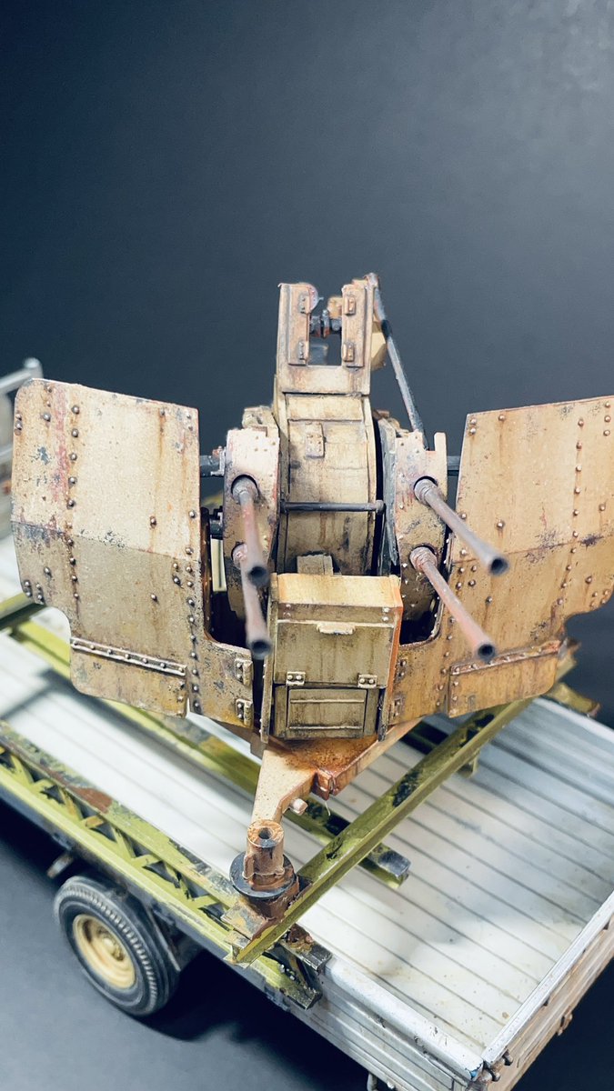 Gundumb_Guy's tweet photo. Just a couple pics of the Zeon Anti Gundam support unit before I put it in a box for a bit of break for a while. It’s been fun to work on and I think I’ll do a different Japanese truck next and that one will look better. #plamo #gunpla #scalemodeling #mazdaT2000 #gundam https://t.co/IfsnLX19Kk