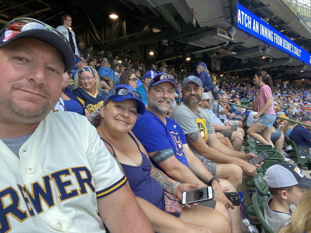 Chief_Chapin's tweet photo. Go Brewers!!!  #ThisIsMyCrew https://t.co/YIY7GbPqoS