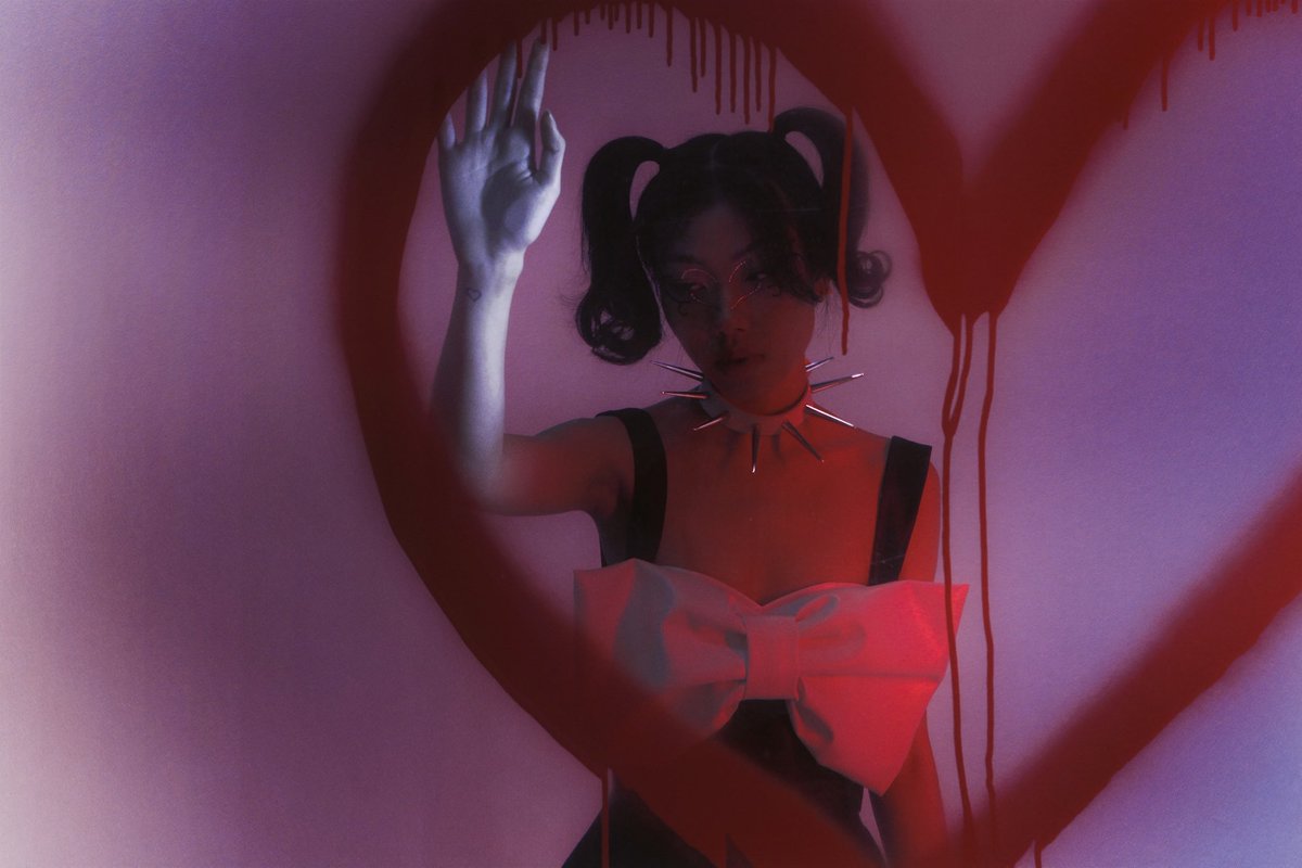 dxztiny's tweet image. but i heart u &amp;lt;3

photography and fashion by me