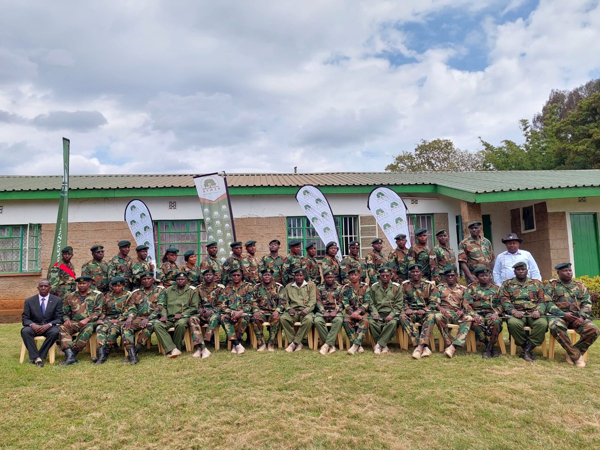 KeForestService's tweet photo. Today Officers from Various forest stations across Kiambu County were conferred with badges following their promotion to various  ranks. The ceremony was held at the County Forest Conservator's Office in Muguga Kiambu County. https://t.co/jveDxH7PKG
