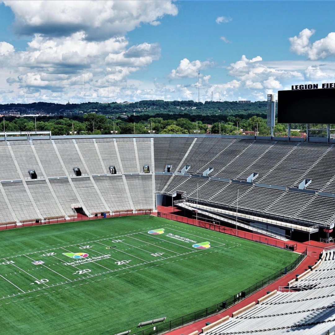 TWG2022's tweet photo. It's time to show off our beautiful state! 🅰 🅻 

Check out the finishing touches as #TWG2022 venues come to life to Welcome The World! 🏟 🌎 

#RoadtoBHM https://t.co/32JRgBE3XE
