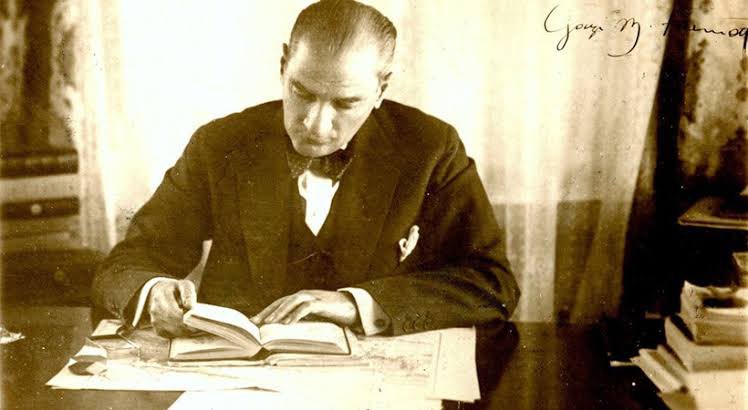 “Beni Türk hekimlerine emanet ediniz.”

Mustafa Kemal Atatürk