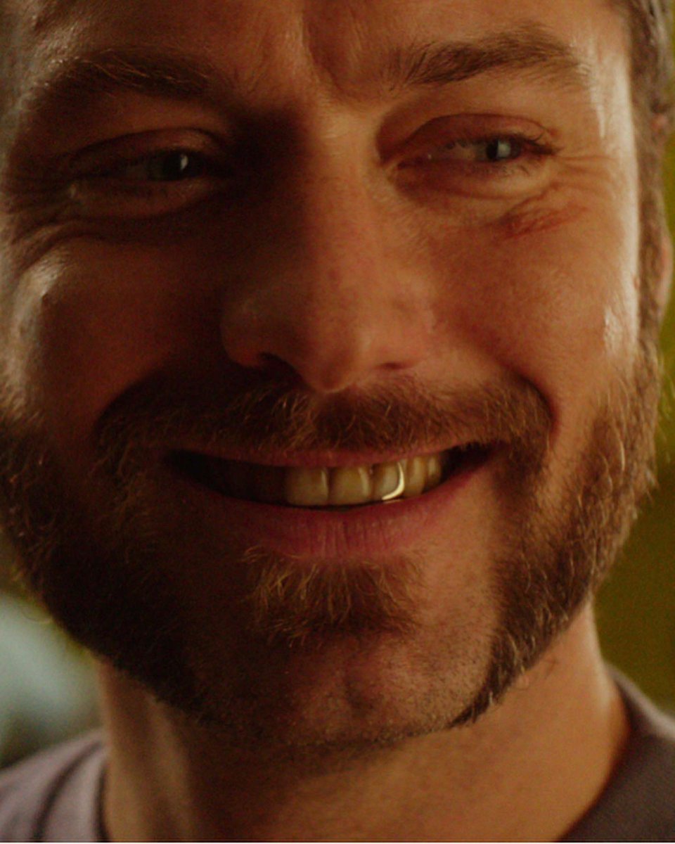 FangsFX's tweet photo. Flashback to when we made some teeth for the lovely Jude Law in Dom Hemingway.
https://t.co/vdXVeYchHm
#JudeLaw #domhemingway #teeth #actors #actor #film #movie #fangs #fangsfx https://t.co/ktz6Z0e0cg