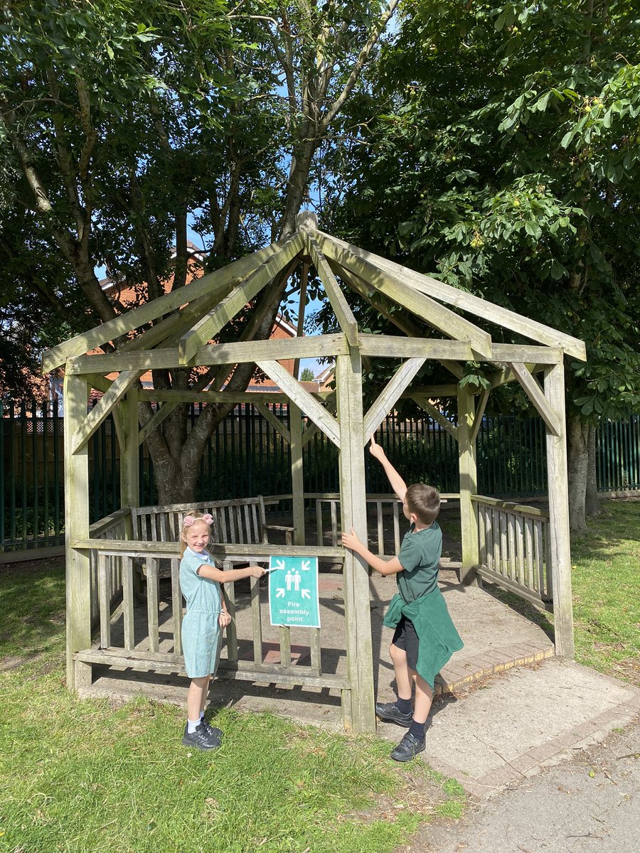 Year 3 Castle Batch (@y3castlebatch) on Twitter photo This morning Year 3 became angle detectives! Can you spot the right angles, acute angles and obtuse angles in our school playground? <a href="/CastleBatch/">Castle Batch School</a> <a href="/mrstayloryr5/">@SallyTaylorCBPSA</a> This morning Year 3 became angle detectives! Can you spot the right angles, acute angles and obtuse angles in our school playground? <a href="/CastleBatch/">Castle Batch School</a> <a href="/mrstayloryr5/">@SallyTaylorCBPSA</a>