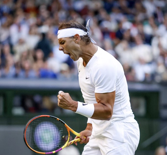 Telefonica's tweet photo. ¡¡IMPRESIONANTE!! 🙌🏽🙌🏽

Nuestro embajador @RafaelNadal, a semis de #Wimbledon.

¡¡ENORME!!

#VamosRafa

📷 @rnadalacademy https://t.co/Cev3mGELdK