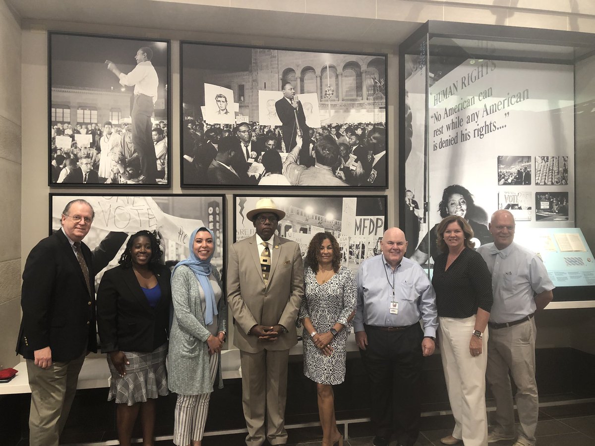 AtlanticCityLibrary tweet media