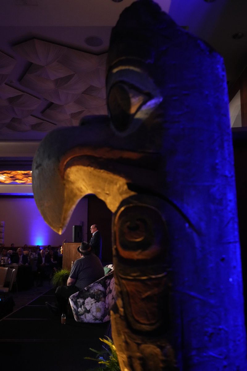 IPSSevent's tweet photo. A partnership is more than a transaction. It's a commitment to respect and make room for Indigenous culture and values.
That's a conviction shared by @GrahamBuilds, our cultural ambassador sponsor, who provided the beautiful art and decor seen in these photos of #ipss2022. https://t.co/F8V87v9q8o