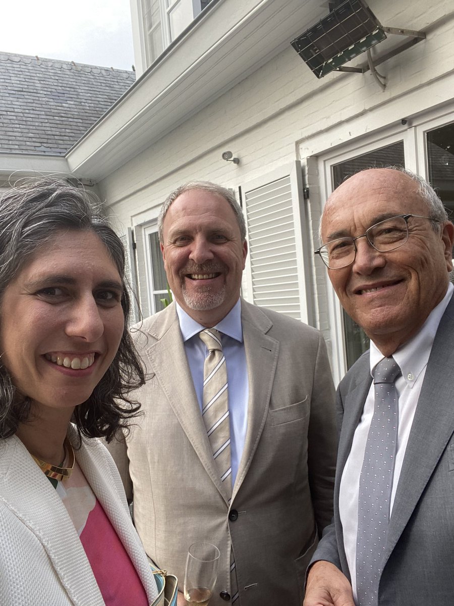 Melpo Joséphidès (@melpoj) on Twitter photo Such a pleasure to reconnect with my former <a href="/EUCouncil/">EU Council</a> boss <a href="/piris_jc/">Jean-Claude PIRIS</a> in the great company of Ambassador <a href="/KristjanAStef/">Kristján Andri Stefánsson</a> to celebrate the start of 🇮🇸 Iceland’s chairmanship of the Standing Committee of the EFTA States Such a pleasure to reconnect with my former <a href="/EUCouncil/">EU Council</a> boss <a href="/piris_jc/">Jean-Claude PIRIS</a> in the great company of Ambassador <a href="/KristjanAStef/">Kristján Andri Stefánsson</a> to celebrate the start of 🇮🇸 Iceland’s chairmanship of the Standing Committee of the EFTA States