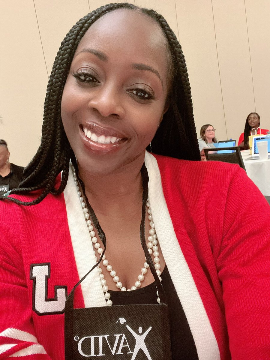 NPritchLeads's tweet photo. Part of the Jere Baxter team!  #Avid4College #AVID4Possibilities #SanAntonio https://t.co/FTSyNZ4XU2