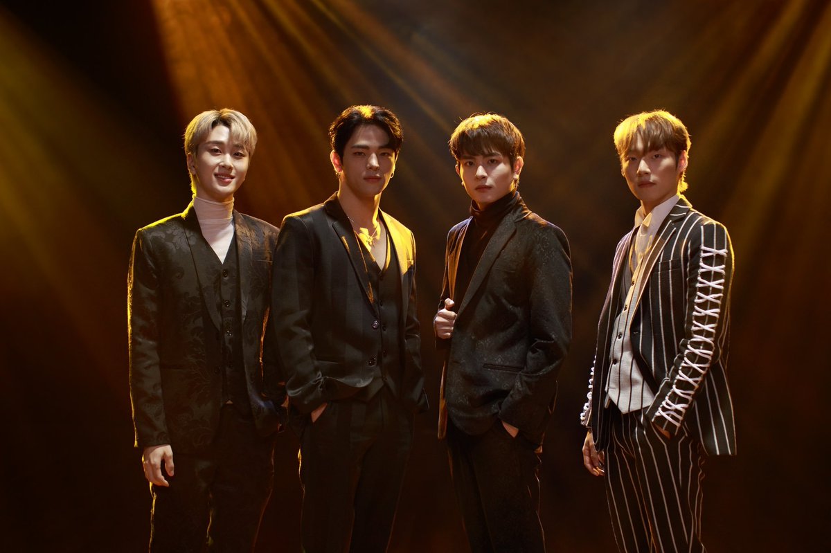 woonin4's tweet photo. Aaayyy deossmiooo https://t.co/55P6yTzbtc