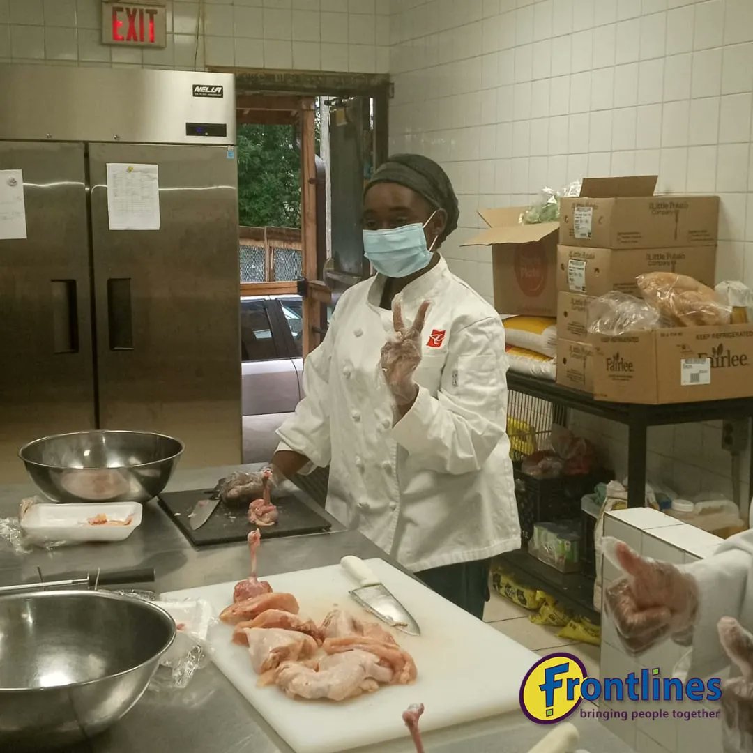 frontlinesto's tweet image. Yesterday participants from On The Frontlines Of Crisis had their first culinary class and kitchen lesson. We had one of our Frontlines Chef teach the participants how to debone chicken and turn them into lollipop chicken drumsticks.
#torontoculinary #torontocook #torontochef