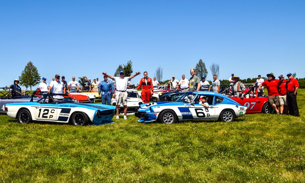 YelpPittsburgh's tweet photo. 🌟NEXT WEEKEND!🌟 Historics at Pitt Race - The Pittsburgh Vintage Grand Prix competition between the legends of the 50's 60's 70's &amp; 80's including Porsches Alfa Romeos BMWs Mustangs Corvettes Jaguars &amp; Vipers #PVGP #YelpPittsburgh Tickets and details: https://t.co/kgG6Uc9WEy https://t.co/OxddfEvukR