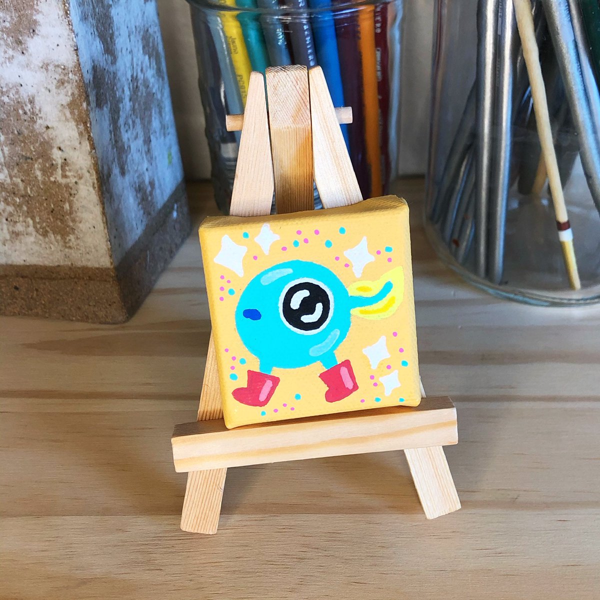 margueriteisrad's tweet photo. Bought a teeny tiny easel for my teeny tiny tadpole paintings https://t.co/fK1pKUiPOa