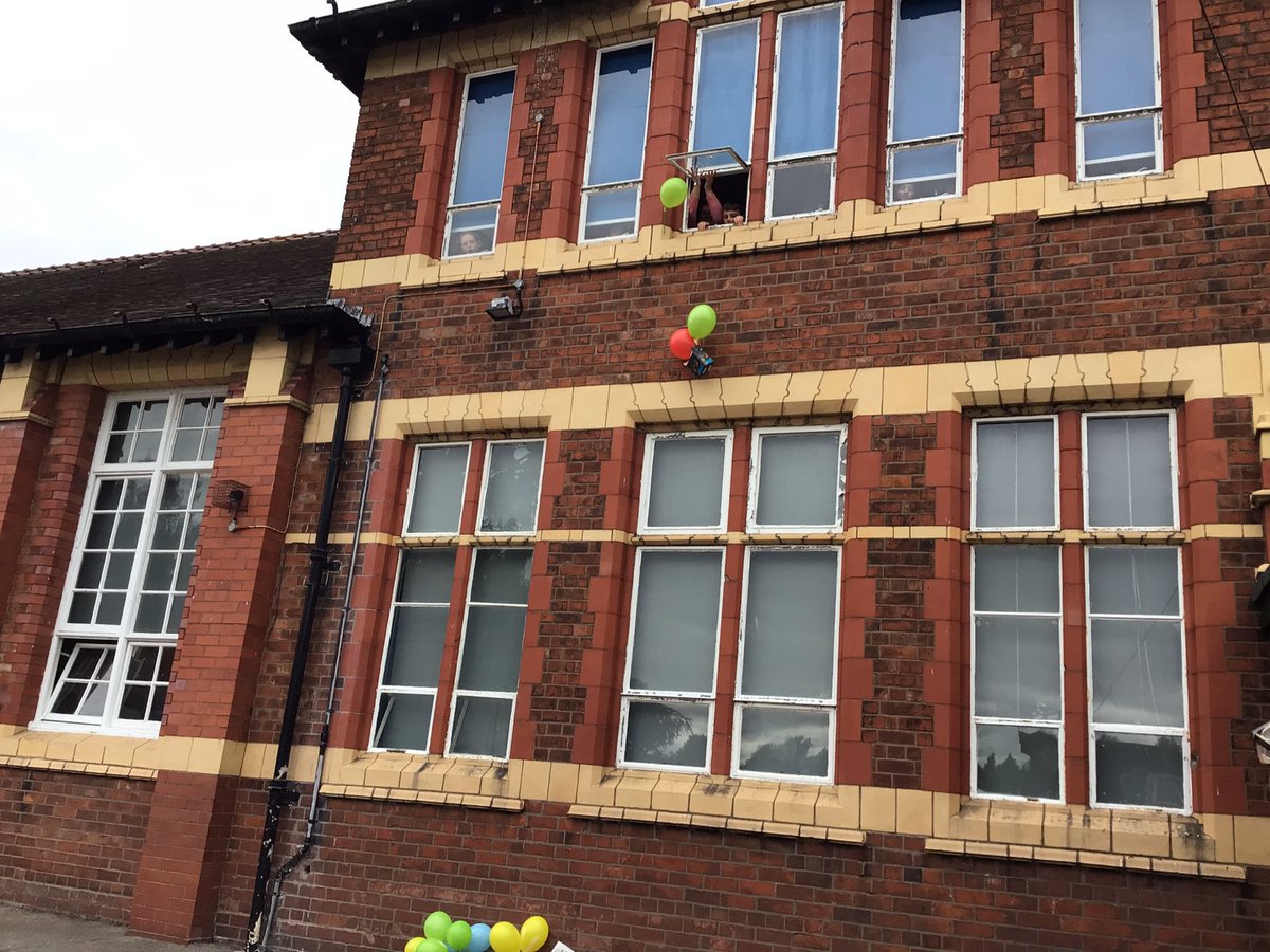 year5wja's tweet photo. Our new Year 6s worked in teams, using a range of materials, to design, construct and test ‘egg splashdown capsules’ as part of their Egg Drop Challenge! Protect the 🥚!

@WhitchurchJun 
@whitchurchCEFed https://t.co/Xb2y4UAoxY
