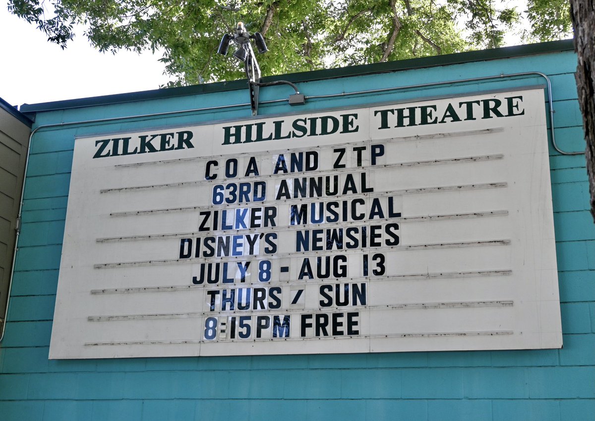 “Hey look! They’re putting up the headline!”

📰ZTP’s 63rd annual Zilker Summer Musical, Disney’s Newsies, will be running Thursdays through Sundays from July 8th to August 13th only on the Hillside!