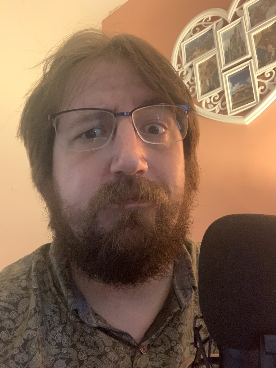 selectattack's tweet photo. All set up and ready to begin recording the next episode of Airship Airwaves (@AirshipAirwave) with @TibiantSaltz! Just got an hour to waitโฆ back to Stranger Things then! #podcasts #soundtrack #mymug #ineedahaircut https://t.co/w2Yrhl97SH
