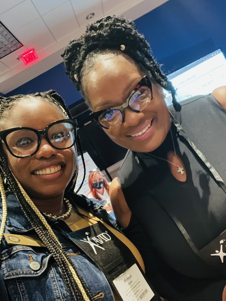 mdboone_edu's tweet photo. We had an amazing time in our Academic Language Building session this morning! Great learning &amp; wonderful synergy happened today at the @AVID4College Summer Institute!  #AVID4Possibility #AVIDFamily https://t.co/IrreOCpRIa