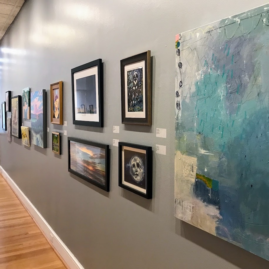 PiedmontArts's tweet photo. From the quirky to the classic, Expressions has been a showcase of local and regional artwork for 22 years. This year's exhibition features more than 200 works by 114 artists. Visit the museum to vote for your favorite piece through July 29.  #exhibitspotlight https://t.co/VAThPyExex