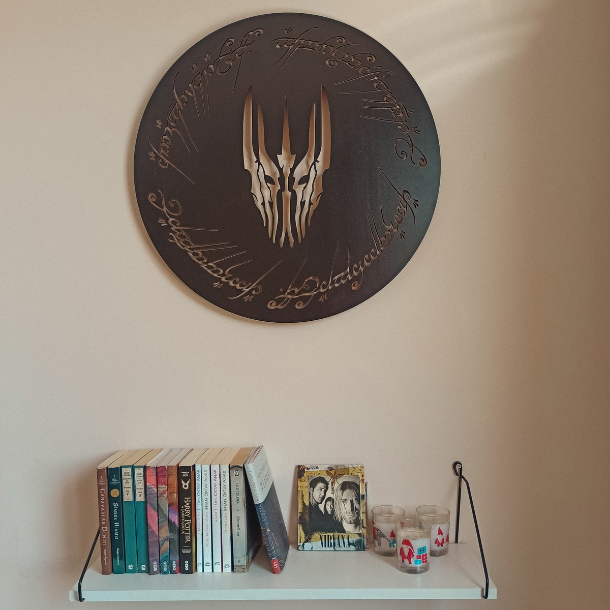 foreviatolye's tweet photo. "Başlangıçta hiçbir şey kötü değildir, Sauron bile."

#LOTRonPrime #TheRingsOfPower #LOTR https://t.co/JURJhnxxz8