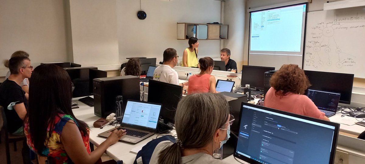 #LSSL2022 Lisbon. Third day hands on work. We are very enthusiastic. We are learning a lot! @airamoigroig @FedericaVezzan3 #Terminology #onomasiology #TBX