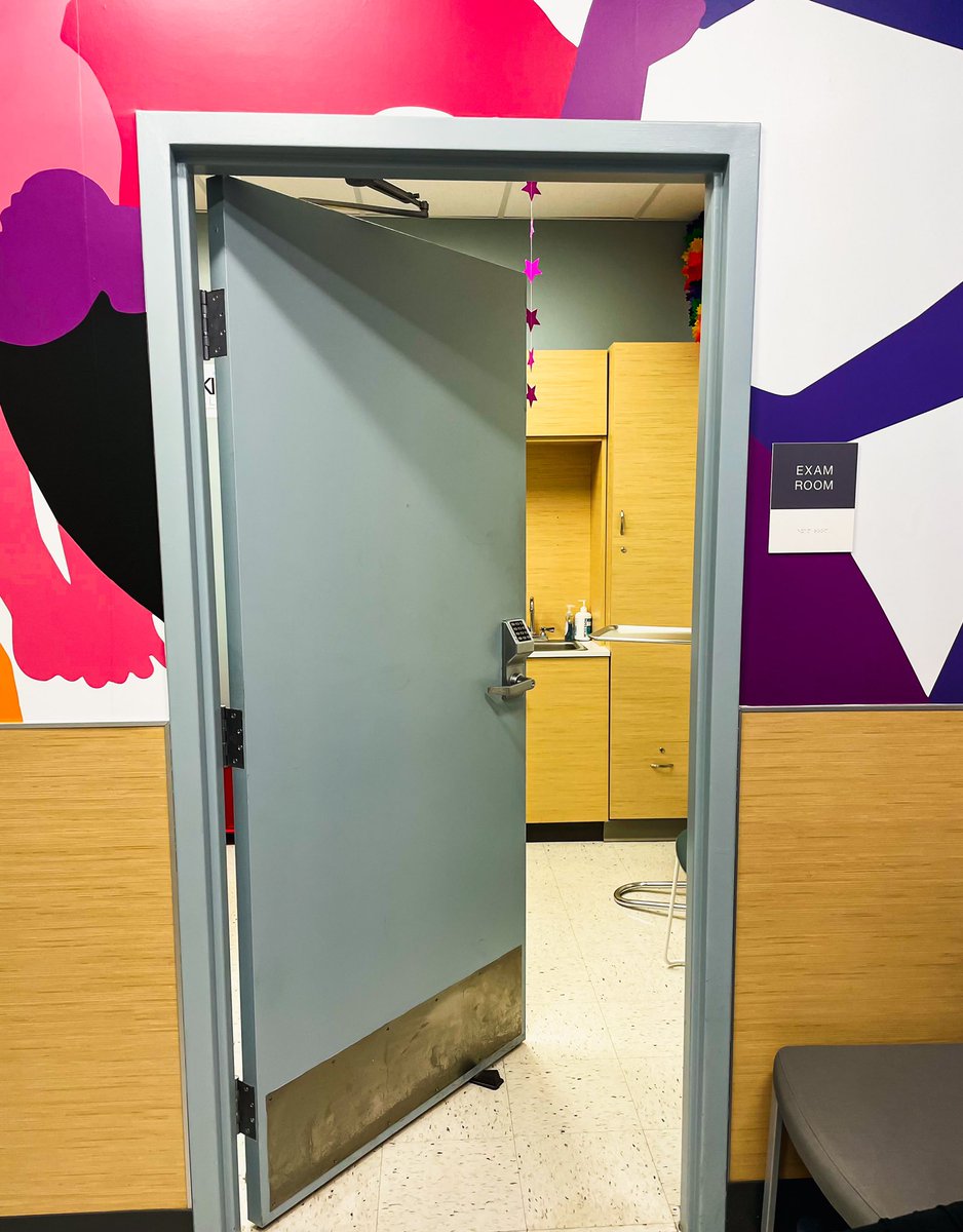 fallakaren's tweet photo. A #new #free clinic for HIV/STI testing and treatment is open now in Dallas! @KindClinicTX , inside @Walgreens on Cedar Springs is a program funded by @TXHealthAction #BeKind https://t.co/wEXcp5Fs2E