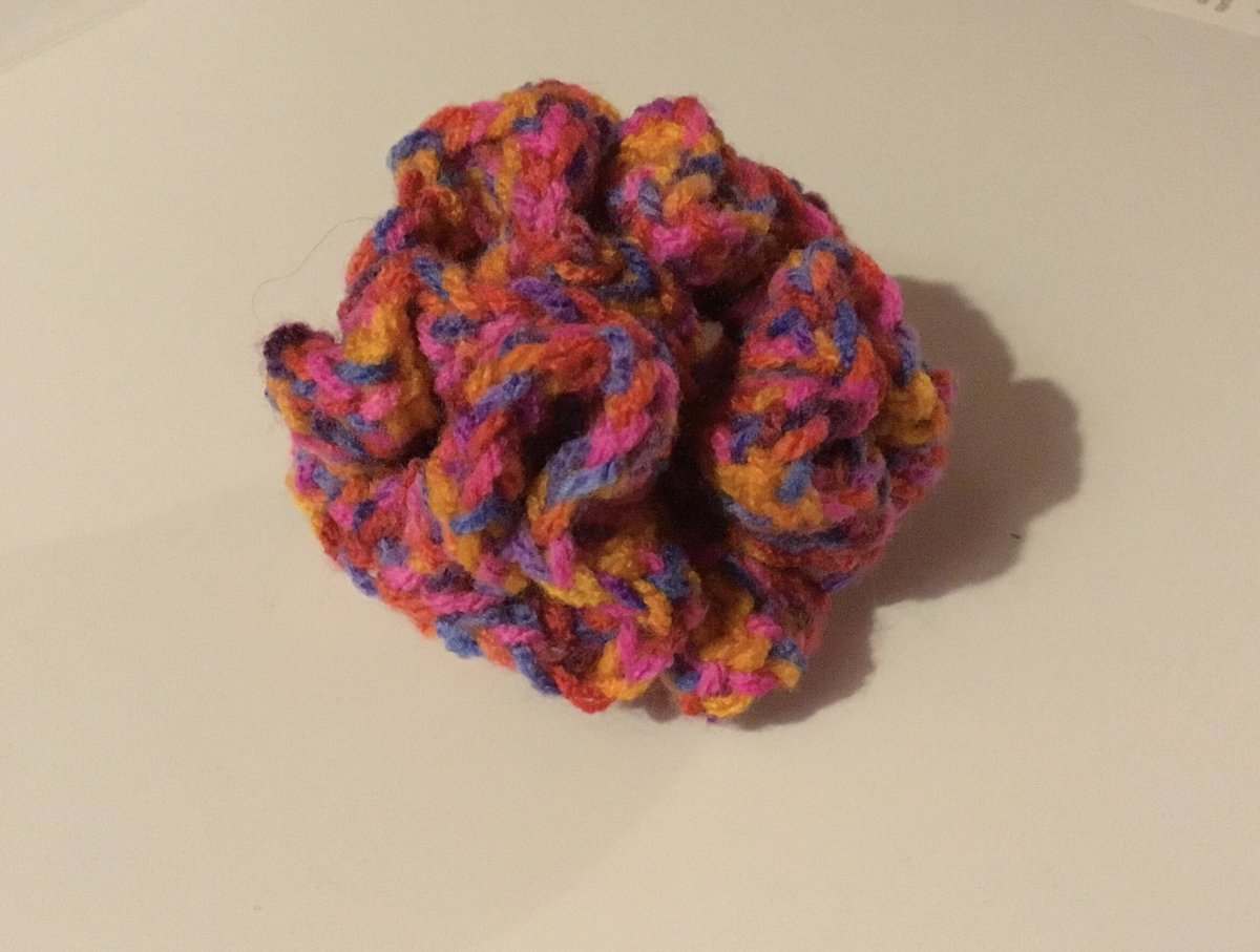 zenakate1's tweet photo. Made a crochet fidget ball today 😄 Made a change from flowers and butterflies.
#crochet #crochetaddict #fidgetball #handmade #crafts https://t.co/tI87ZdpHyO