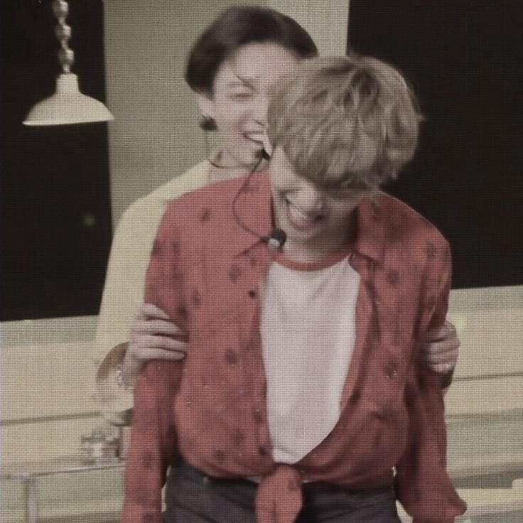 KIM_VANIA_'s tweet photo. 00:00
GN ARMY;) https://t.co/qU8R0i0M16