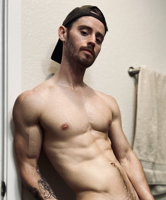 Don&rsquo;t forget to bring a towel. https://t.co/6CQfCK5iku<a href="/tag/phawards2024"class="tags"><span>#phawards2024</span></a>