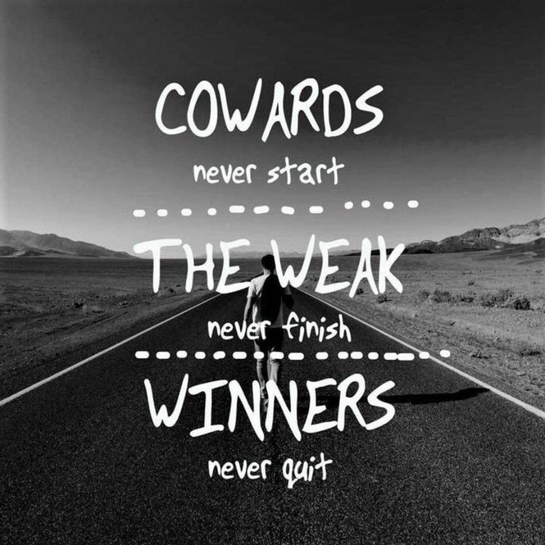 Sirvan_silvana's tweet photo. ▪️ترسو ها هیچ وقت آغاز نمی کنند
▪️ضعیف ها هیچ وقت تمام نمی کنند 
▪️و برنده ها هیچ وقت کوتاه نمی آیند...
@Sirvan_silvana https://t.co/GcxEw5ro1H