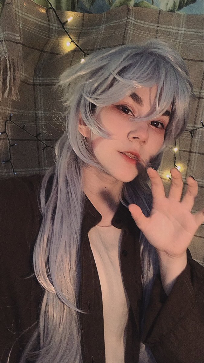 stekolshikgay's tweet photo. с днём, когда меня взяли в контентмейкерки🥰🐺👍
Бени - @shan_chashu 
#GenshinImpact #HoYoLAB #razor #bennett #rennett https://t.co/ZaLMrOjD9h