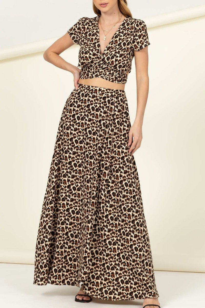 Charming Charlie tweet media