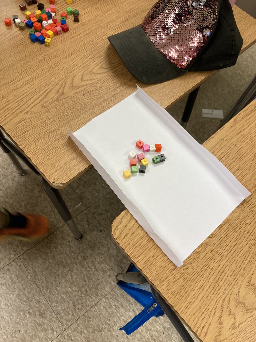 Laura Simmons tweet media