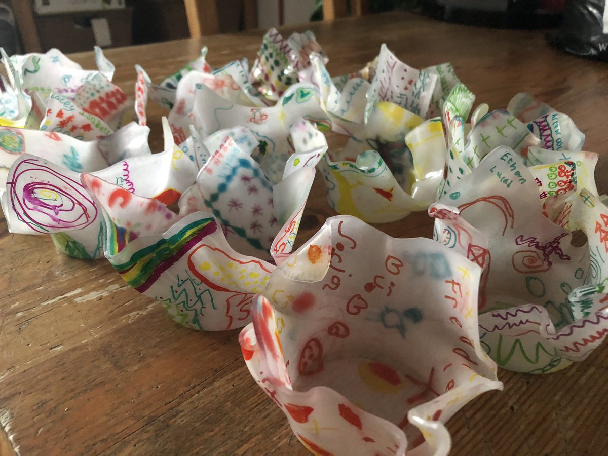 WinterImagines's tweet photo. I’ve got all hot and sweaty shrinking the children’s dale chihuly (see photo) / Hundertwasser bowls. Sharpies on shrinky plastic and then shrunk round a glass in the oven. I love the tiny images @MissBprimary @MissC_1717 @Snotlady5 @lil_on_sea @mini_lebowski @ChallenDr @MrEFinch https://t.co/3Gm7FBmBgF
