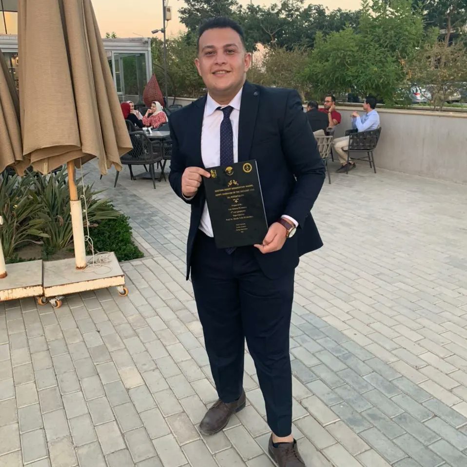 MagicMory1's tweet photo. Graduation project completed♥️✅
اللهم لك الحمد كما ينبغي لجلال وًجهك و لعظيم سلطانك♥️🙏 https://t.co/RWGLpatZRT