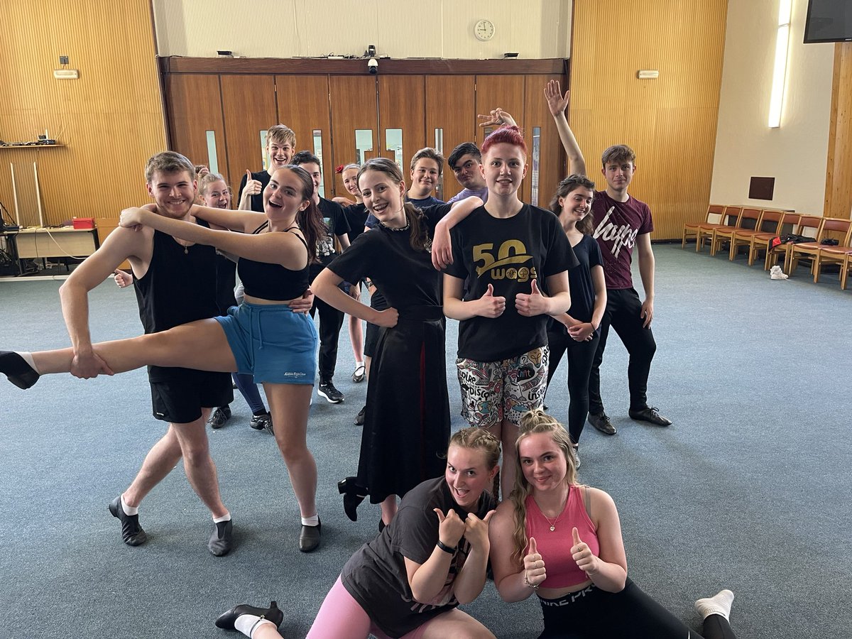 iscoutonstage's tweet photo. It’s @GangShow90 rehearsal night in Royal Leamington Spa the show is going to be amazing if you want tickets then visit https://t.co/XKnkpEcI65 #GangShow90 #gangshow #gs90 #iscoutonstsge https://t.co/LYjyaNcPpQ
