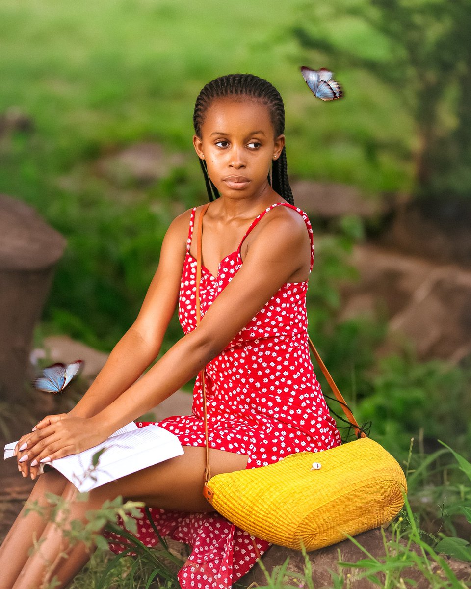 DallasKobby's tweet photo. Like Wonderland ❤️ 💚 💛🧡
📸 Photo by me
#photograph #photographer #canon6d #portraitcapturer #photographers #photographysouls #leggings #portrait #likesforlikes #photographs #beautiful #photographylovers #topliketags #accra #outdoorphotography #ghana https://t.co/x4eO9nAUyE
