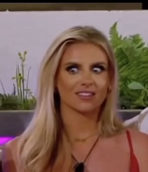 Banterbruv_'s tweet photo. JAQUES is pissing me off differently these days #LoveIsland https://t.co/T4TkYCyTLi