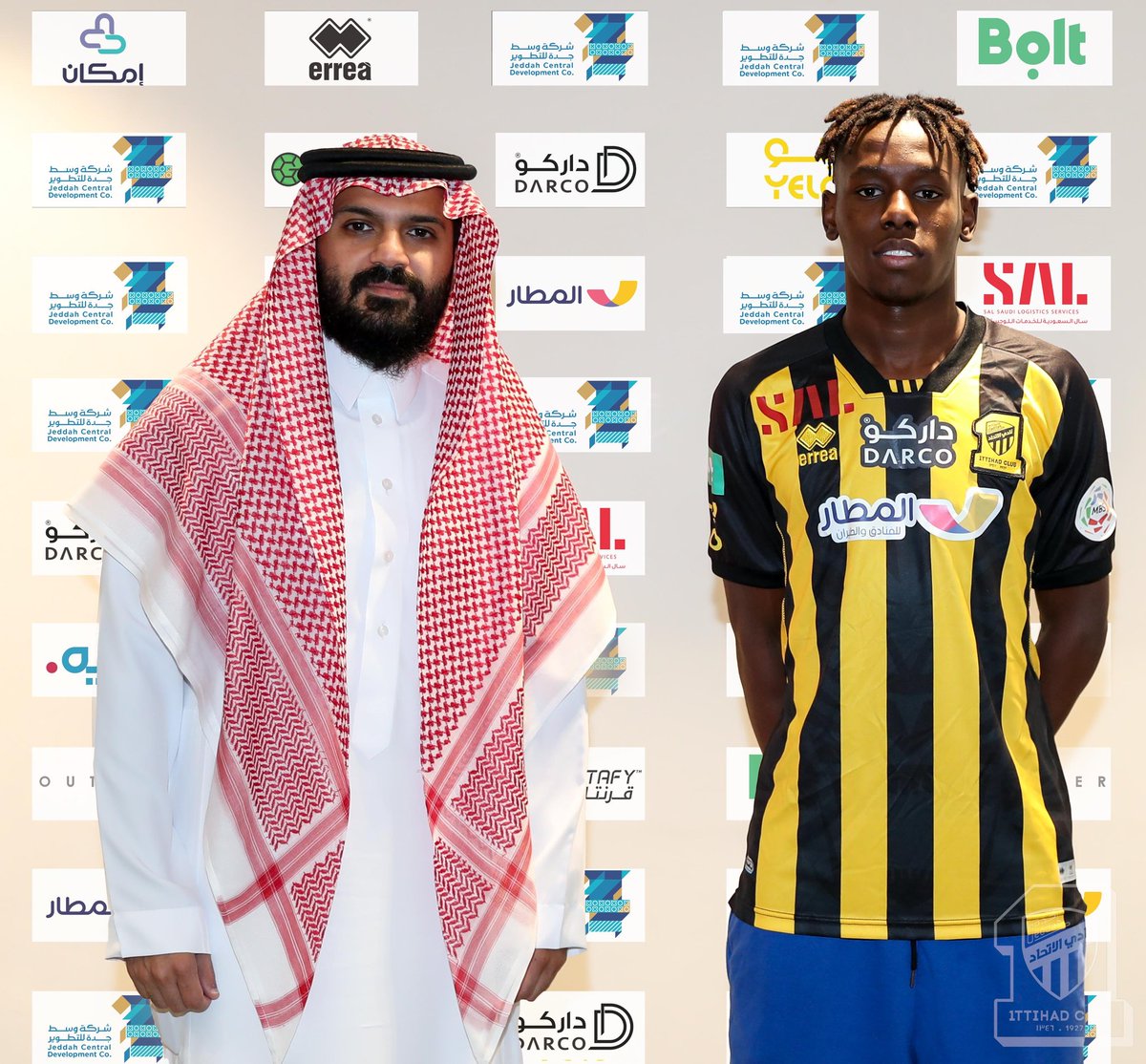 Zakaria12h's tweet photo. سعيد بانضمامي إلى كتيبة نادي النمور  @ittihad ، وأسأل المولى أن أكون عند حسن الظن وأن أكون إضافة للاتحاد والاتحاديين. وأشكر إدراة نادي الاتحاد على رأسها الأستاذ أنمار الحائلي  @Anmar_Alhailae على هذه الثقة. https://t.co/0GMk9cYqj5