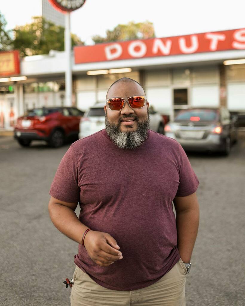 aleksworks's tweet photo. You know what they say, “another birthday, another bone aching”
•
@daberry_best with the shot!
•
•
#fadeddays #birthdaypost #donuts #memphis #grind https://t.co/SakQ9Ksl0P