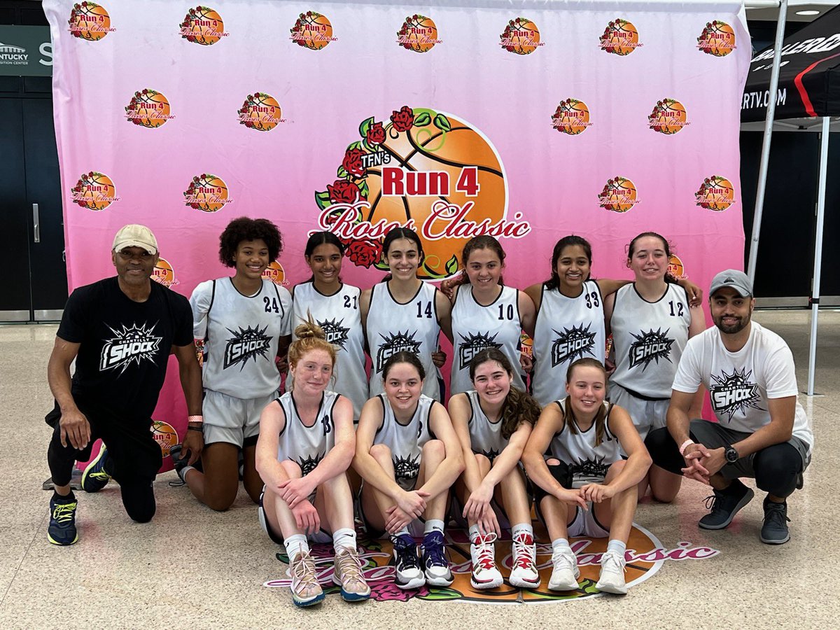 CYAShock2025's tweet photo. Fun time at the @TFNsRun4Roses https://t.co/bFb8SUY8ZH