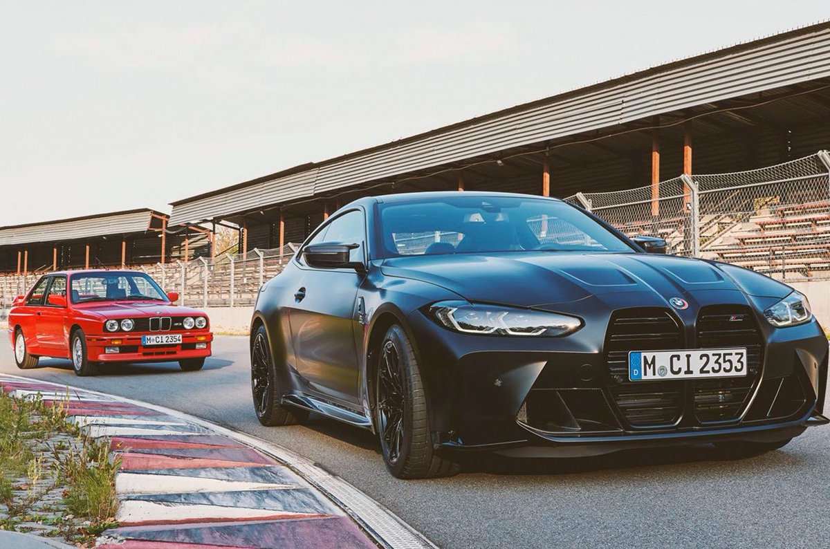 VistaMotors's tweet photo. Pure power with a personal touch.
The BMW M4 Competition Coupé x KITH.
#THEM4 #BMW #BMWM https://t.co/Mjhc5kwUV0