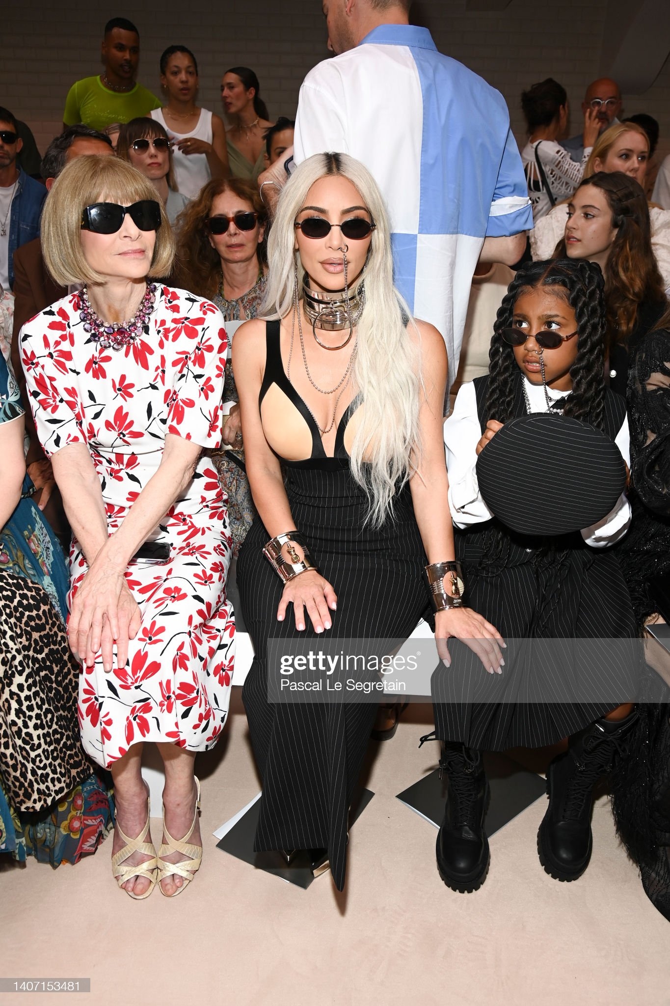 Anna Wintour arrives for the Chanel Haute Couture Fall/Winter 2021/2022  show as part of Paris Fashion Week on July 06, 2021 in Paris, France. Photo  by Laurent Zabulon / ABACAPRESS.COM Stock Photo - Alamy