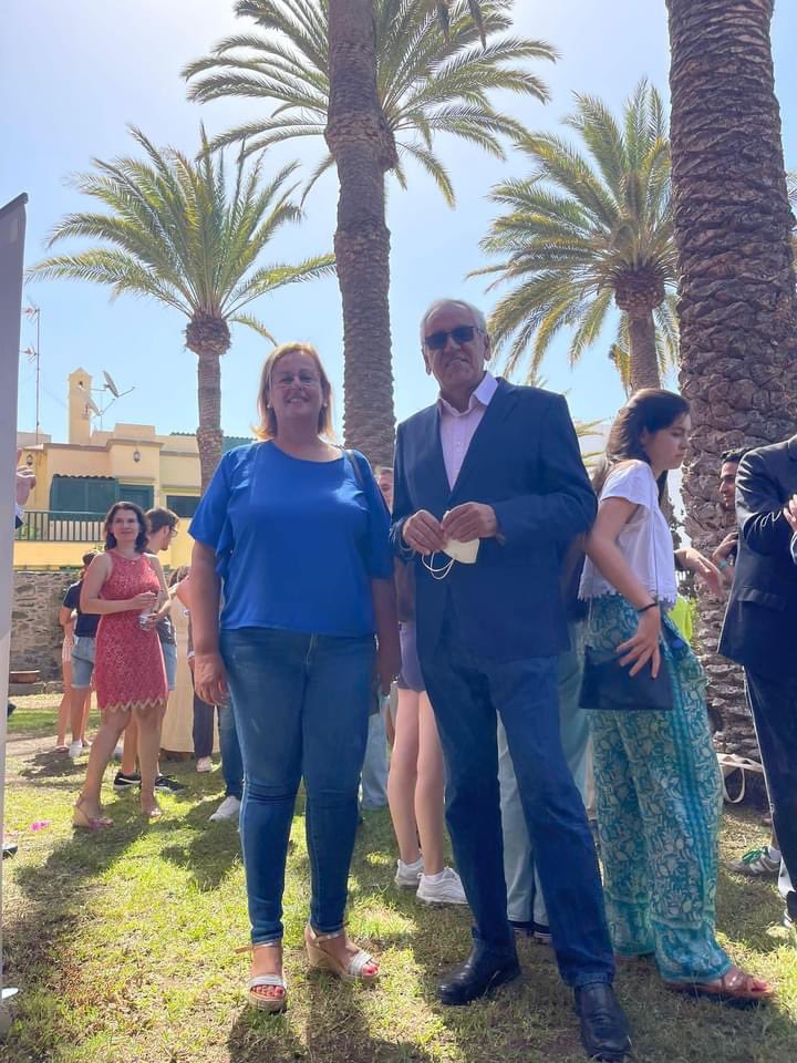 Ramon_SuarezO's tweet photo. En diferentes actos de la UVM 2022 @UVMaspalomas
Acto inaugural y en el Camp Internacional de La Paz 2022 de Rotary Club de Maspalomas #CampRotary @CRMaspalomas @RotaractClubMas @ULPGC
#elenaalamovega #ppav @LpezAv #Turismo #SanBartolomeDeTirajana @marcoauoficial @PPCabildoGC https://t.co/VkcX5h4L8d