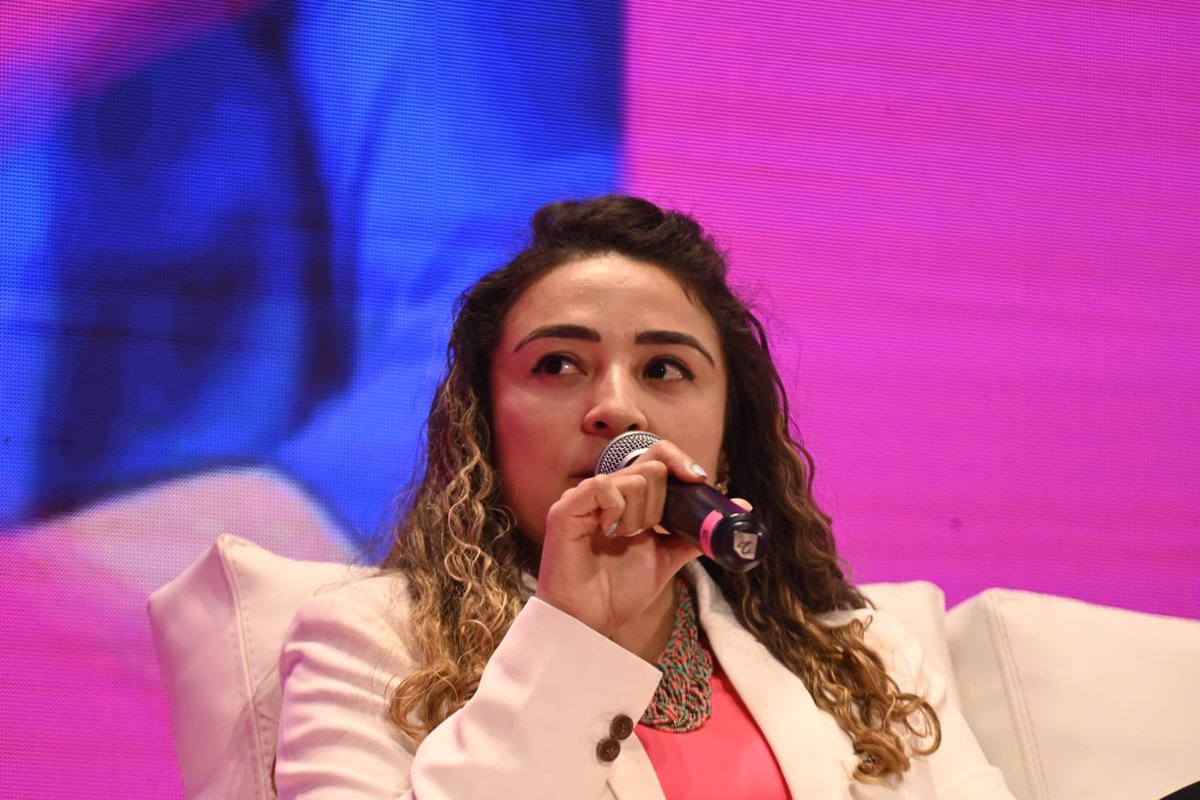 ASOEVENTOS's tweet photo. “Estamos construyendo estrategias que hagan competitiva a la ciudad en temas de eventos” Ledys López - Subsecretaria de turismo, @AlcaldiadeMed 

#ExperienciaCocal38 #EventLabCocal2022 #UNIDOSCrecemos https://t.co/zm2gtQuWoy