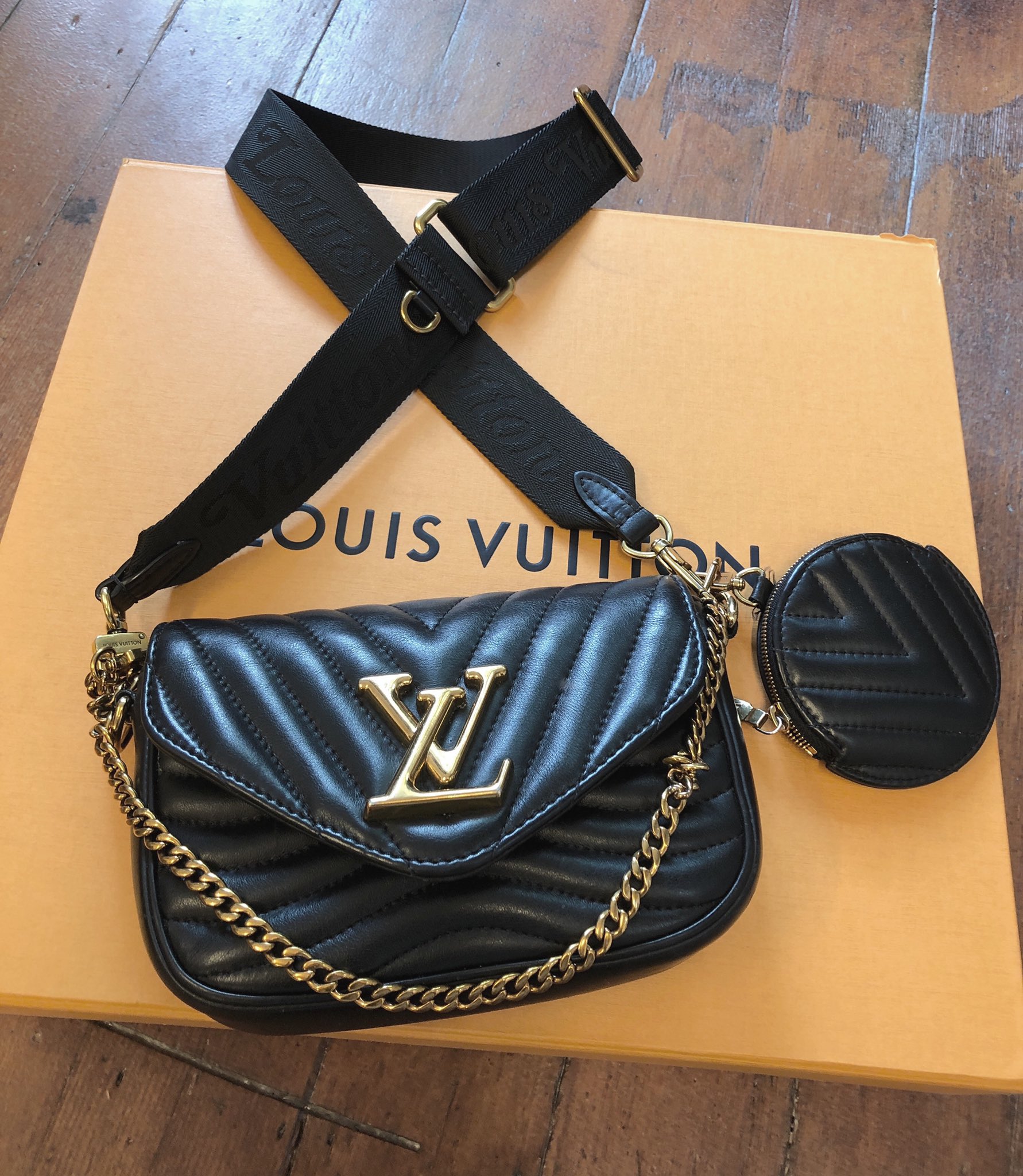 Louis Vuitton Neutrals New-Wave Multi Pochette