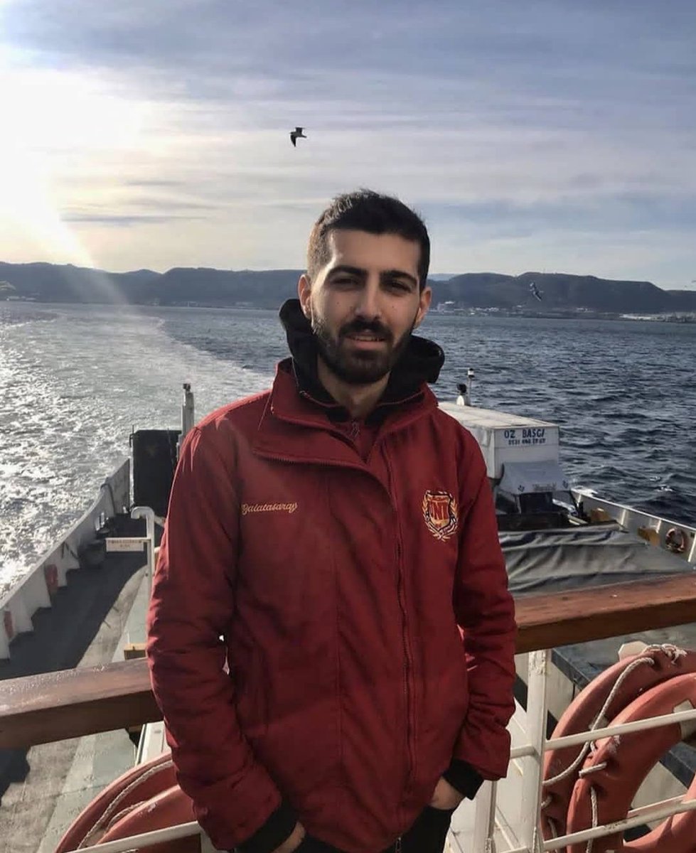 ultrAslanMugla's tweet photo. DURDU DÜNYA DURDU ZAMAN KALBİMİZDESİN OĞUZHAN

İyiki doğdun güzel kardeşimiz.
#OğuzhanAk https://t.co/auAi8YsK31