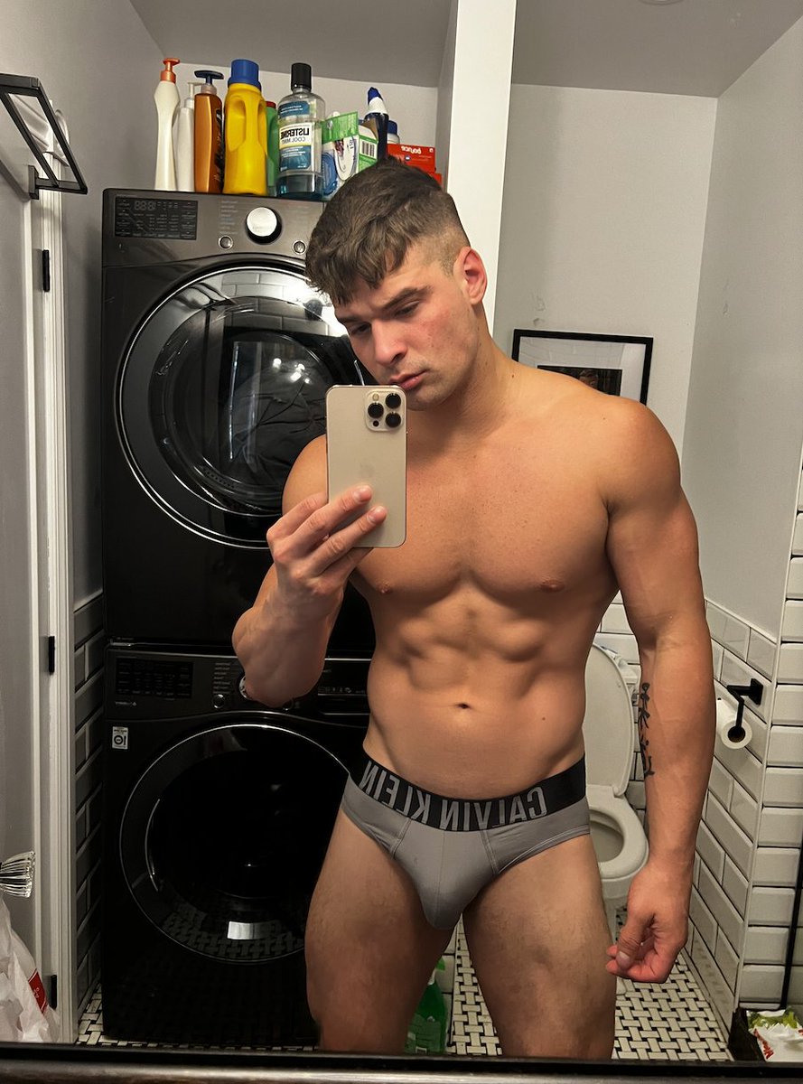 Malik_Delgaty's tweet photo. Like for Boxers 👀
RT for Briefs 😈 https://t.co/EedTXOMcqH
