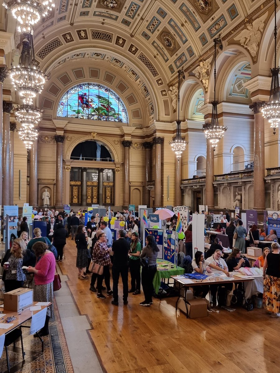 Today was an absolute pleasure to be involved in organising Liverpool's Local Offer LIVE event at St George's Hall! It was a great day for professionals and families who support #SEND planning 2023 to commence @LivPaCL8