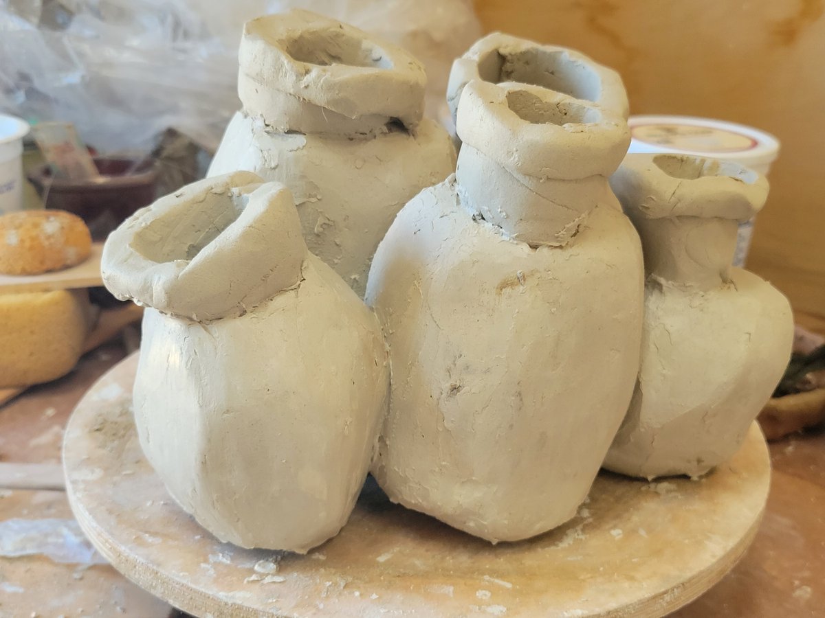flw001's tweet photo. #clay #ceramics #ceramic #greenware https://t.co/fUH54M1fOc